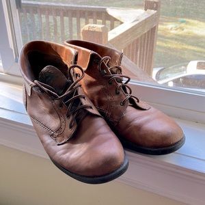 Earth Spirit real leather hiking boots